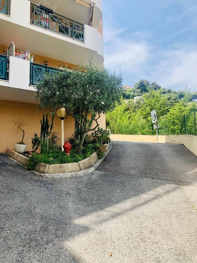 Mon Appart Avec Terrasse Et Piscine Roquebrune-Cap-Martin Eksteriør billede